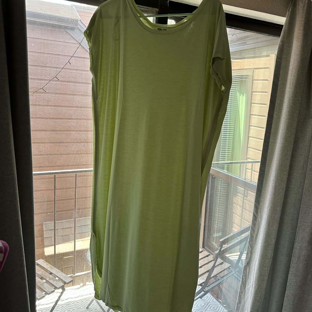 NWOT Midi T-Shirt Dress
